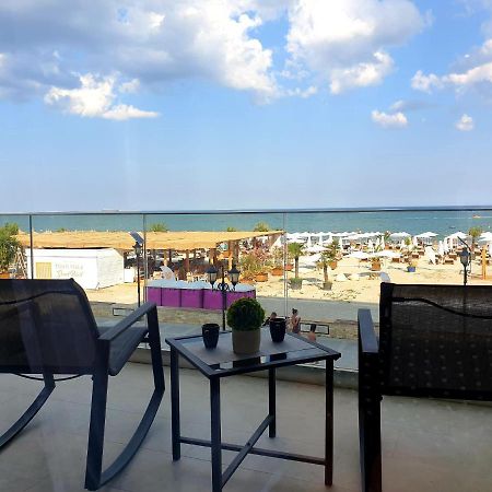 Seafront Papaya Apartment Năvodari Екстериор снимка