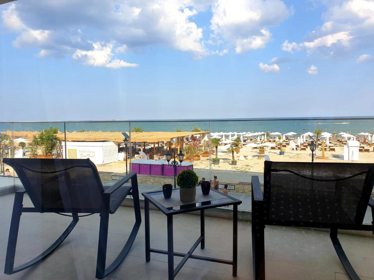 Seafront Papaya Apartment Năvodari Екстериор снимка